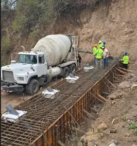 Vigas Coronas para muro de pilotes